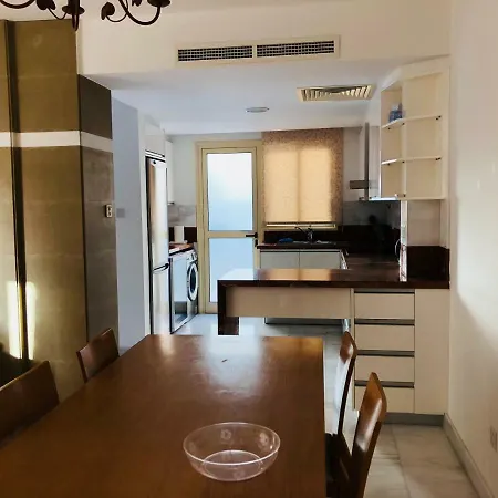 Elysia Park Townhouse 43 Daire *